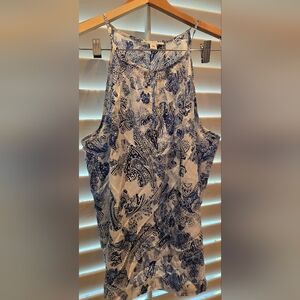 Banana Republic Navy and White Patterned Silk Blouse With Keyhole Front